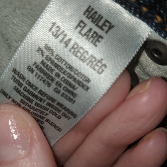 Jeans - Picture 3 of 4